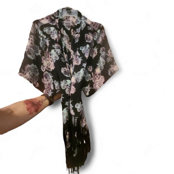 ☠️Sweet and edgy over tantop - Picture 2 of 7